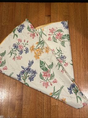 Floral Multicolor Flowers on Cream Outdoor Tablecloth Size 70 Inch Round